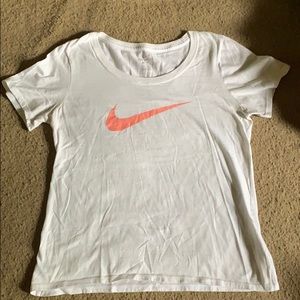 Nike T-shirt